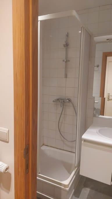 Charming 1-Bedroom Apartment Брюксел Екстериор снимка
